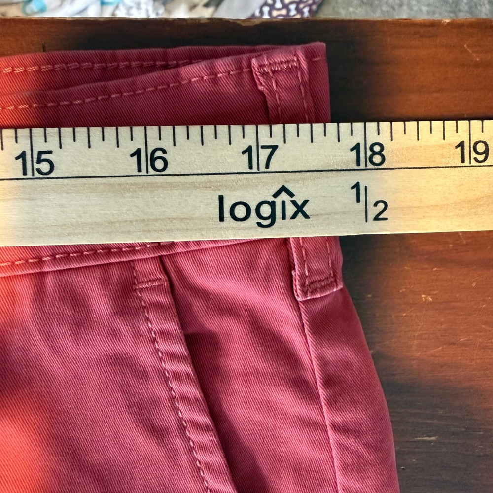IZOD Chino Shorts Men 34 Red Saltwater Stretch Classic Fit 9.5 Inseam *READ* - Picture 8 of 10
